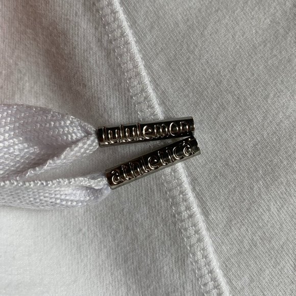 EUC Lululemon White Liberty Crop, size 2 - Picture 11 of 14